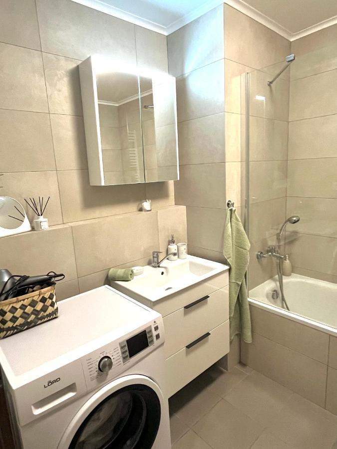The Elite Ii Downtown Ac & Garage Parking Apartman Pozsony
