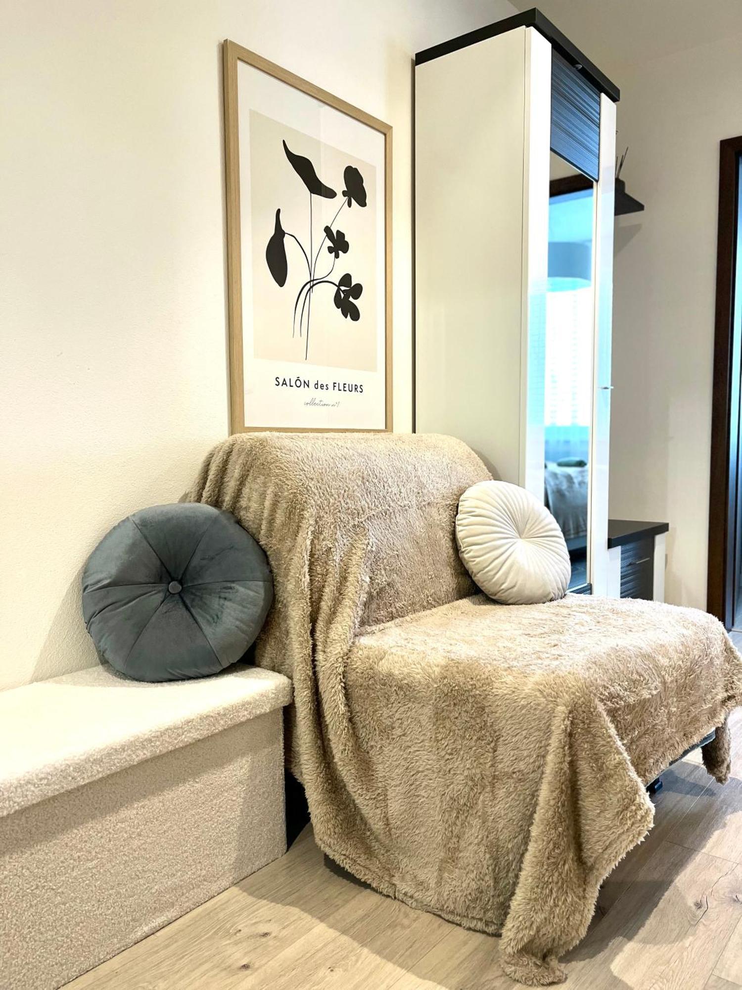 The Elite Ii Downtown Ac & Garage Parking Apartman *